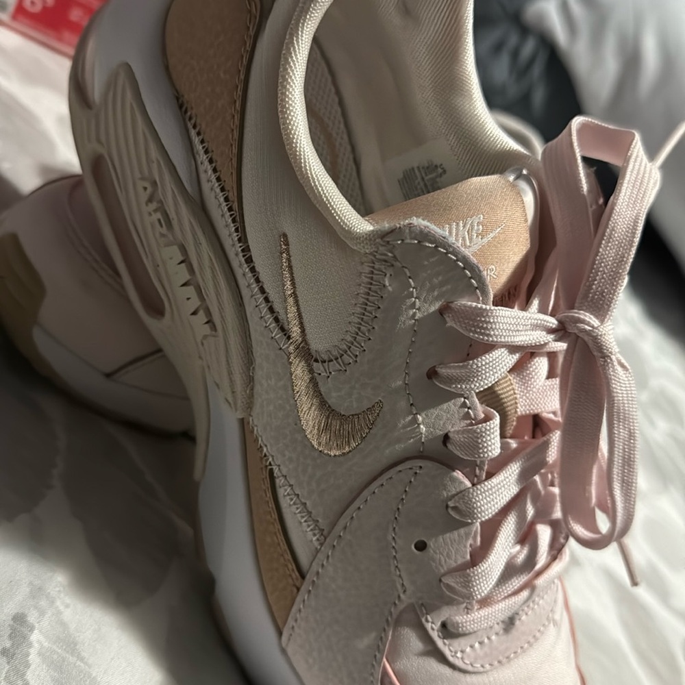 W nike air max